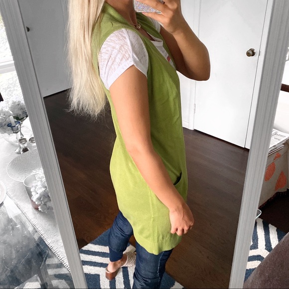 🌳 WALLIS GRASS GREEN KNIT VEST! - Picture 3 of 8